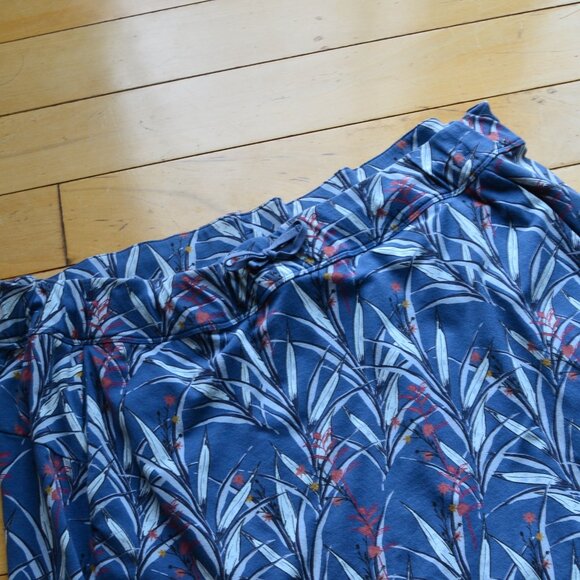 Kuhl Leaf Print Mini Skirt Size XL - Picture 4 of 11